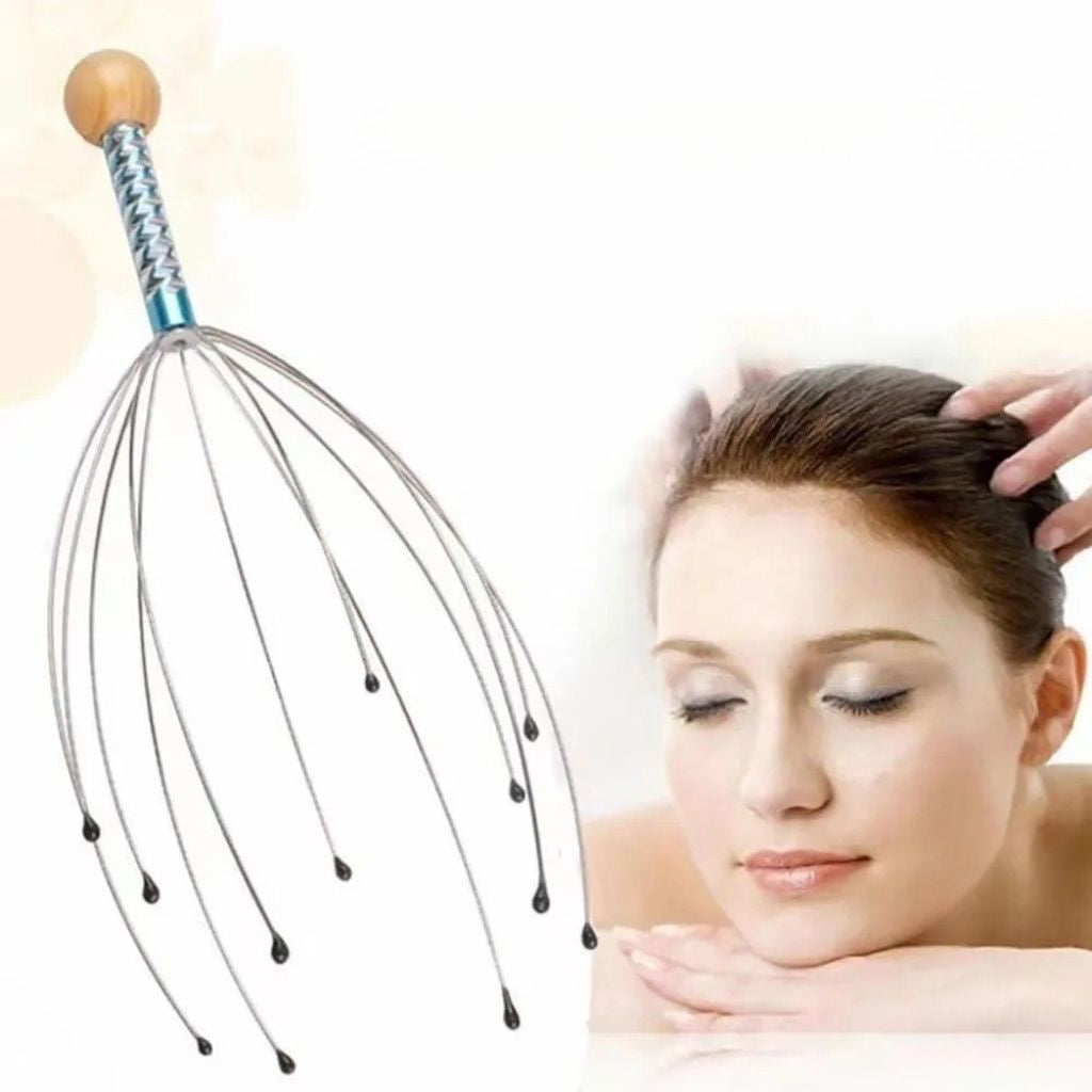Femme allongée les yeux fermés utilisant le masseur de tête Octopus, expression détendue